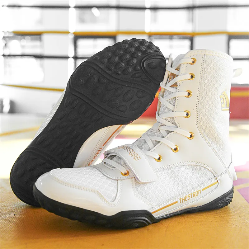 Preto Botas de Boxe Profissional Homem Tamanho Grande 39-48 Respirável Não-Deslizamento Sapatos De Boxe Para Homens High-Top Soft Men's Wrestling Shoes