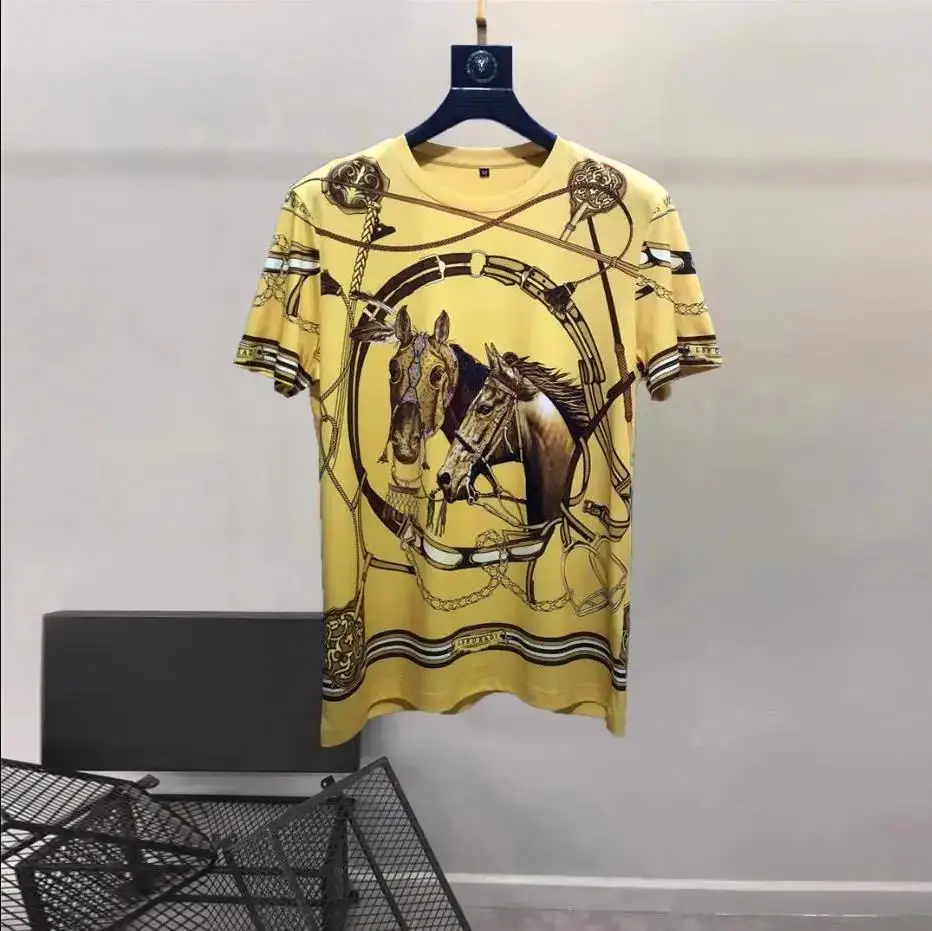 

European and American men's 2023 summer new Round neck Short sleeve horse drill printing fashion Yellow T-shirt