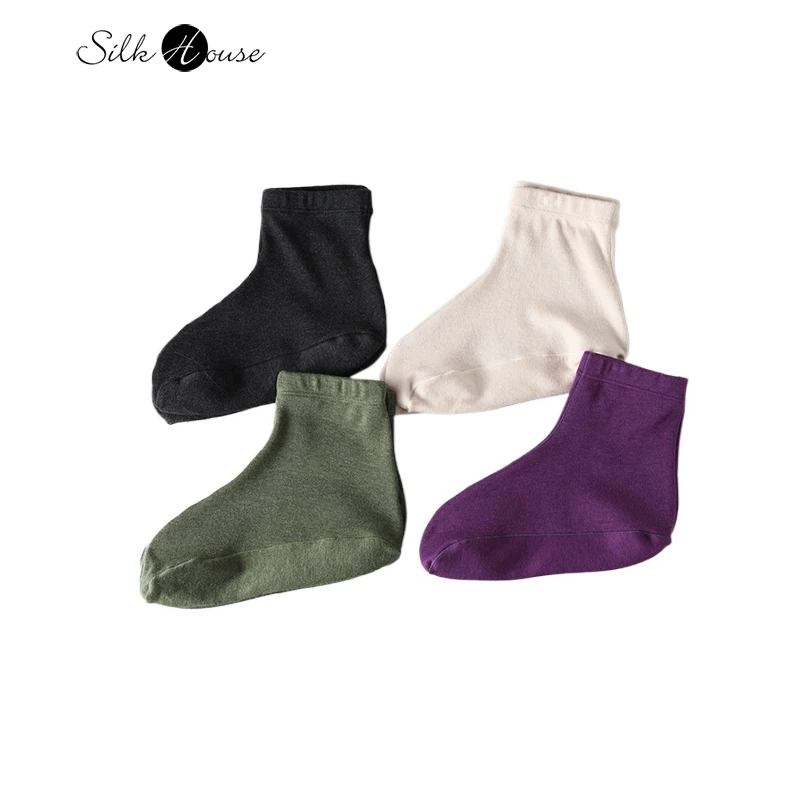 

Women's Autumn and Winter 50% Natural Mulberry Silk 50% Wool Thickened Comfortable Breathable Cold Proof Warm Sleeping Socks