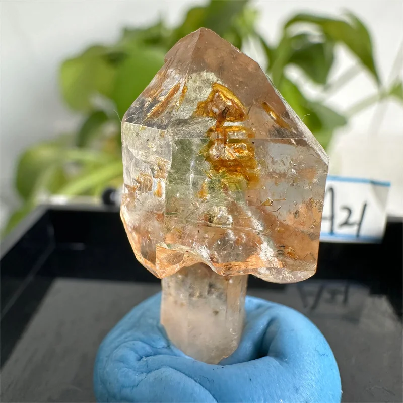 Pakistan butter bile Herkimer Diamond Scepter and red mud Skeleton Castle natural crystal Geological teachingspecimens