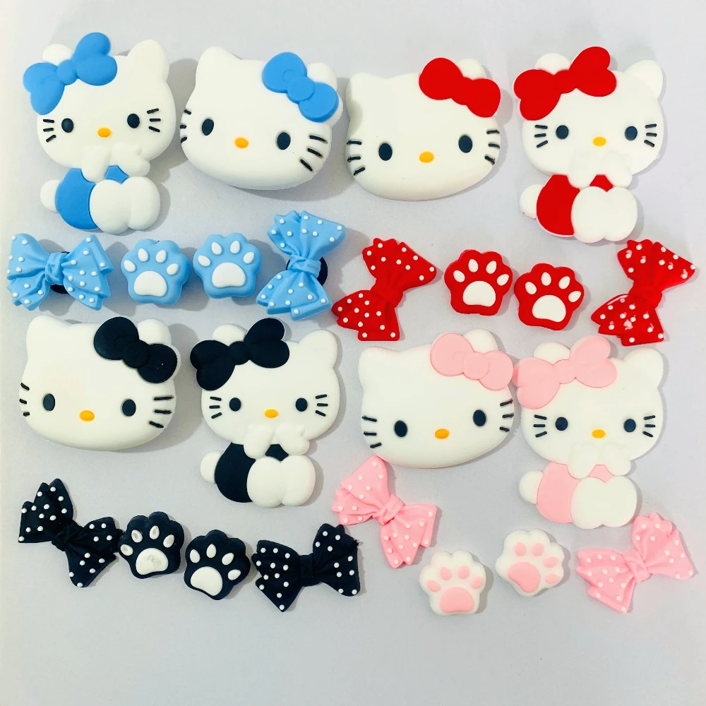 

Sanrio Hello Kitty Shoe Accessories DIY Cartoon PVC Soft Rubber Sandal Accessories Shoe Flower Children's Birthday Gift