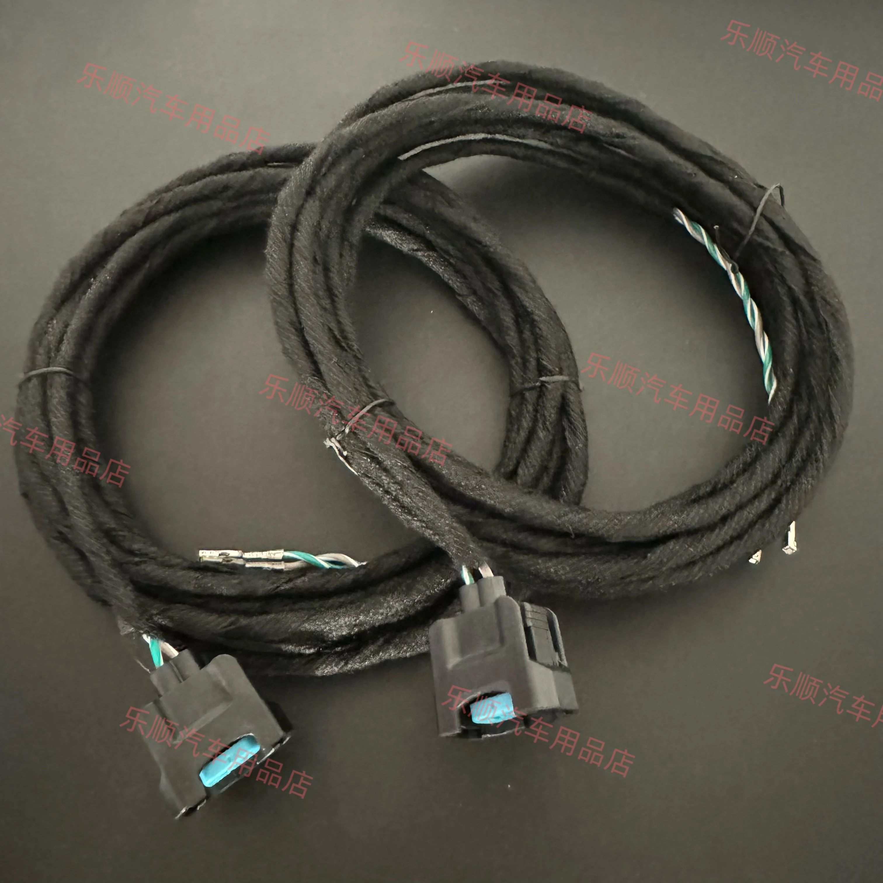 Suitable for the rear door mid-low frequency speaker wiring harness of Changan Yidong Plus. Lossless adapter cable. Low-end vers