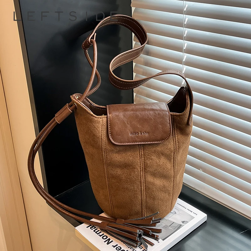 

Левая сторона, женская маленькая сумка на плечо из искусственной замши, зима 2024, ретро-ведро, сумки через плечо, роскошные дизайнерские трендовые женские брендовые сумки