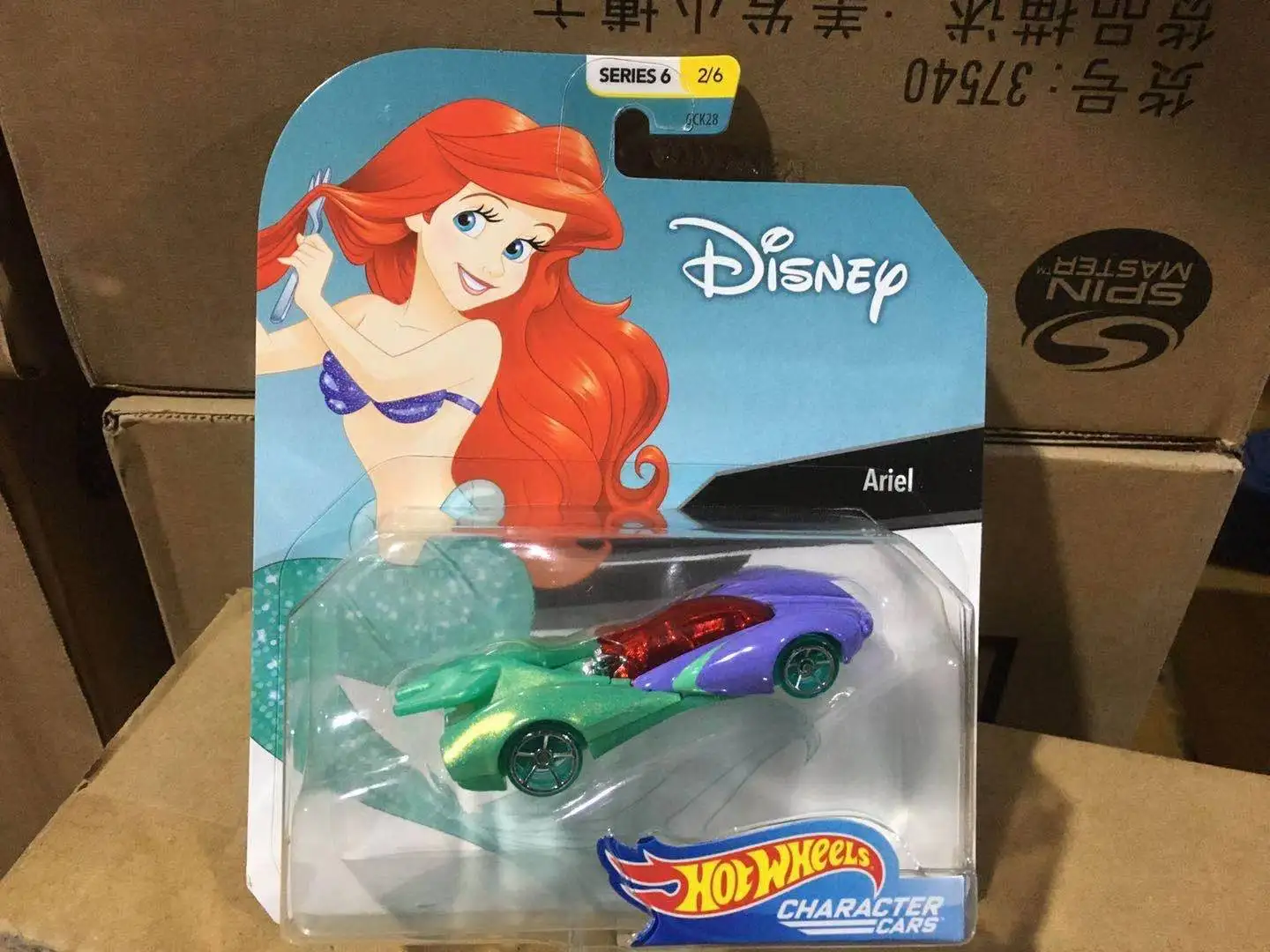 متوفر عجلات ساخنة ديزني 6 سلسلة 1/64 بلوتو آنا أولاف بومبا جدار إلسا بيل بايماكس ألعاب سيارات قابلة للجمع دييكاست هدية سيارة