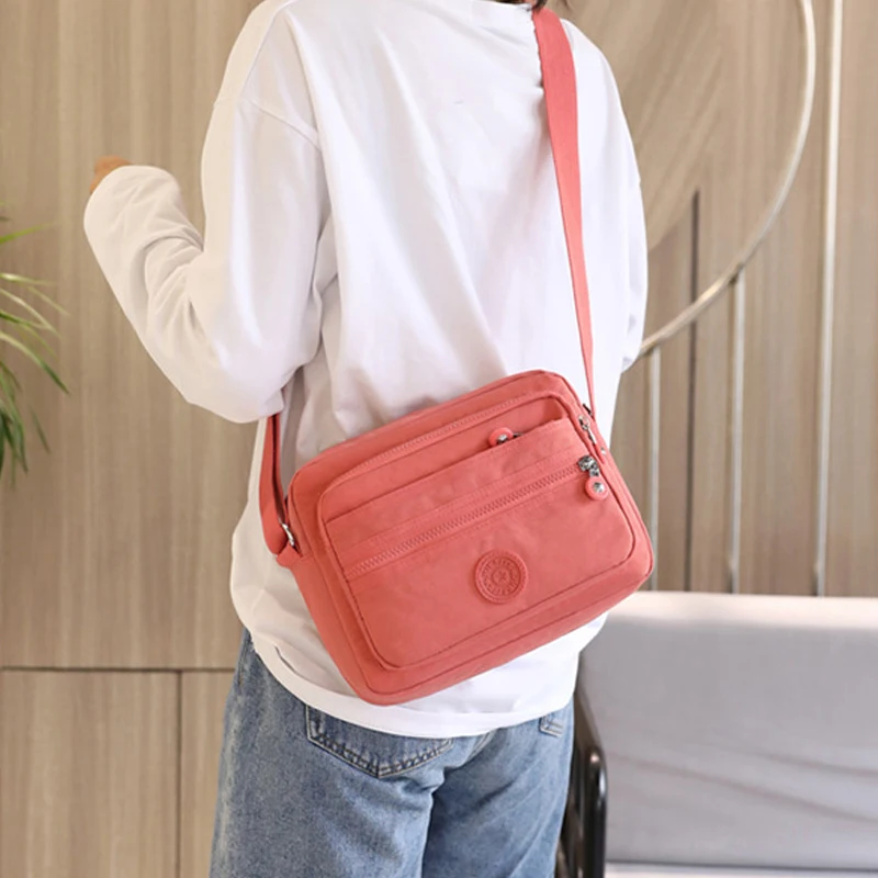 2023 New Shoulder Bag Multilayer Solid Zipper Crossbody Bags for Women Simple Female Messenger High Quality Nylon