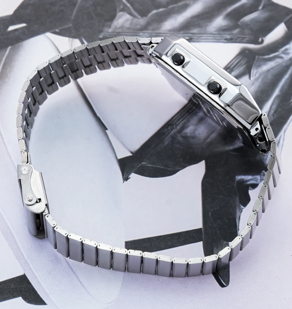 Top Luxury Stainless Steel Strap Countdown  Man Digital Watch 3bar Waterproof Back Light