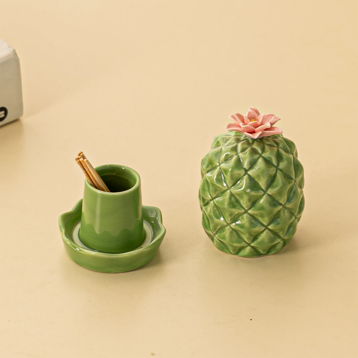 Creative Ceramics Cactus Toothpick Holder Home Dining Table Desktop Decor Ornaments Living Room Cotton Swab Box view 2