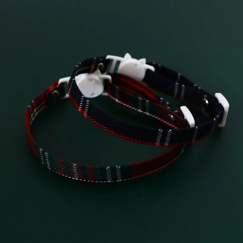 Pet Cat Collar Cute Plaid Christmas Red Green Adjustable Dog Collar Puppy Kitten Neck Strap with Pendant  For Cat Pets Necklace