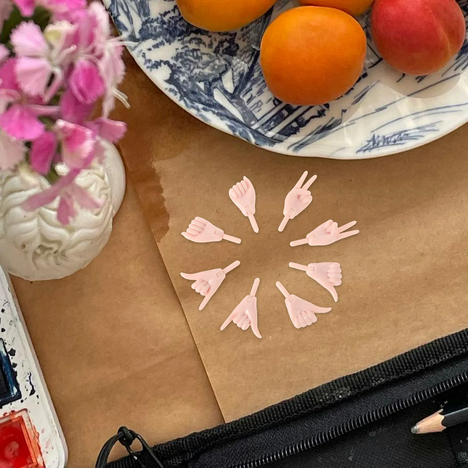 4Pairs Miniature Hand Sets Variety Styles DIY Creativity Simulation Joint Hand Small Hands Replacement for Making Supplies