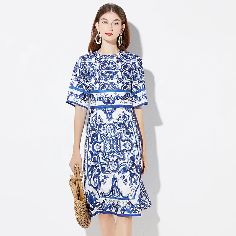 2024 Nowa letnia damska sukienka z krótkim rękawem O-Neck Wysokiej jakości elegancka sukienka retro Majolica Porcelain Print Runway Dress 3 kolory