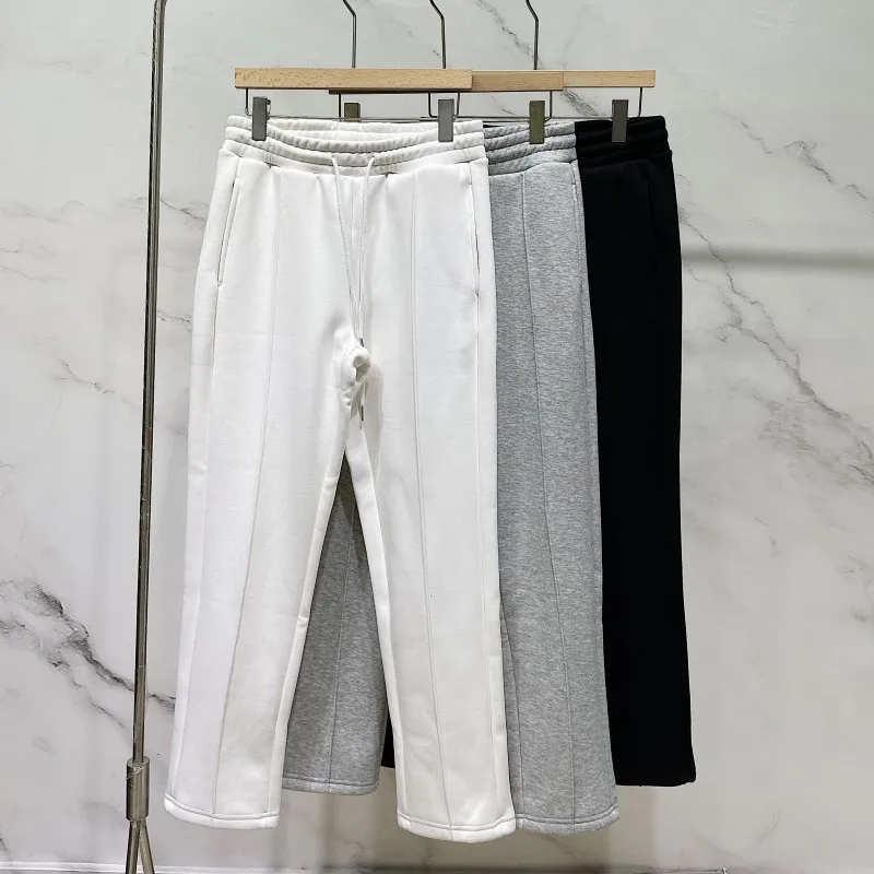 

Мужские широкие брюки прямого кроя на флисовой подкладке, повседневные спортивные брюки, молодежные, длинные, черные, немнущиеся