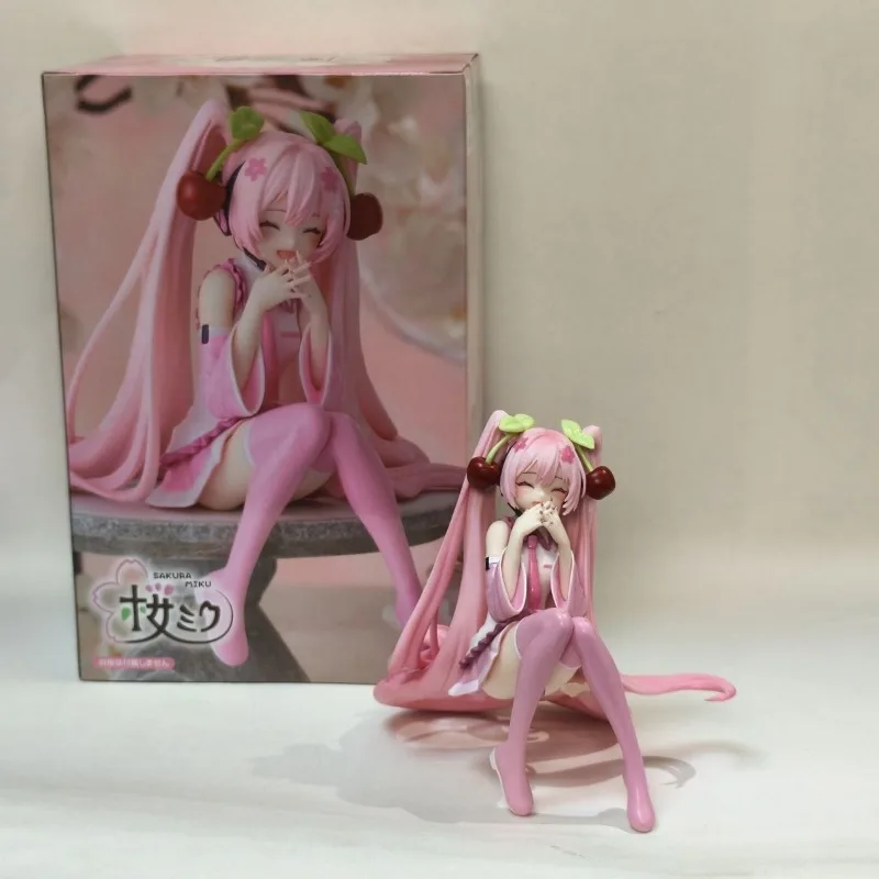 جديد أنيمي HATSUNE MIKU بانداي المعكرونة الضغط عمل أرقام سطح المكتب الحلي الطرفية هدايا الأطفال نموذج دمية الديكور