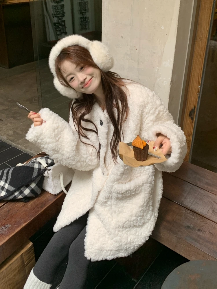 Jaqueta de lã de cordeiro mulher roupa jovem espírito design fresco jovem estética adolescente apelo foco júnior estilo moderno vibe