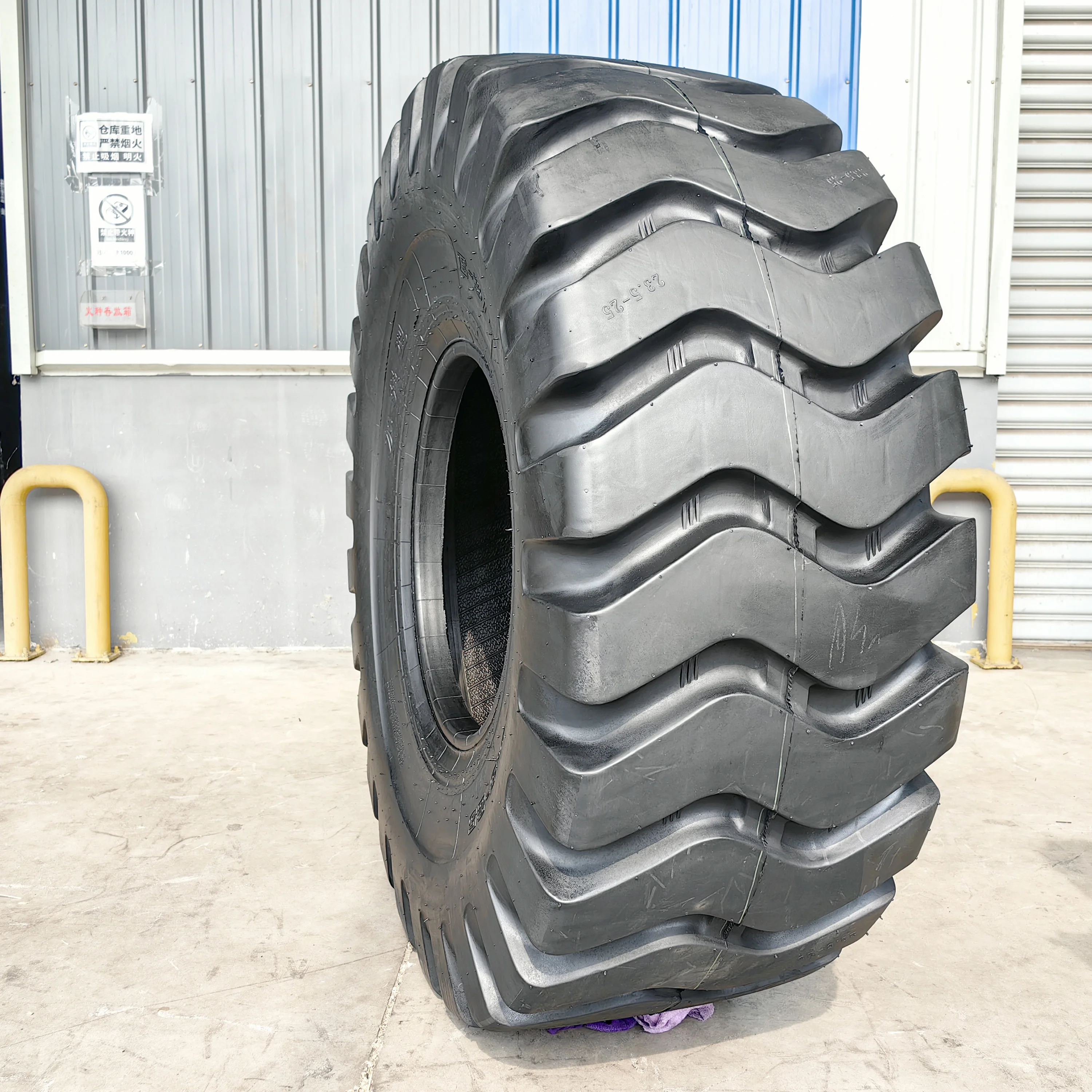 

Ordinary Block Off Road Tyre E3/L3 for 17.5-25 20.5-25 23.5-25