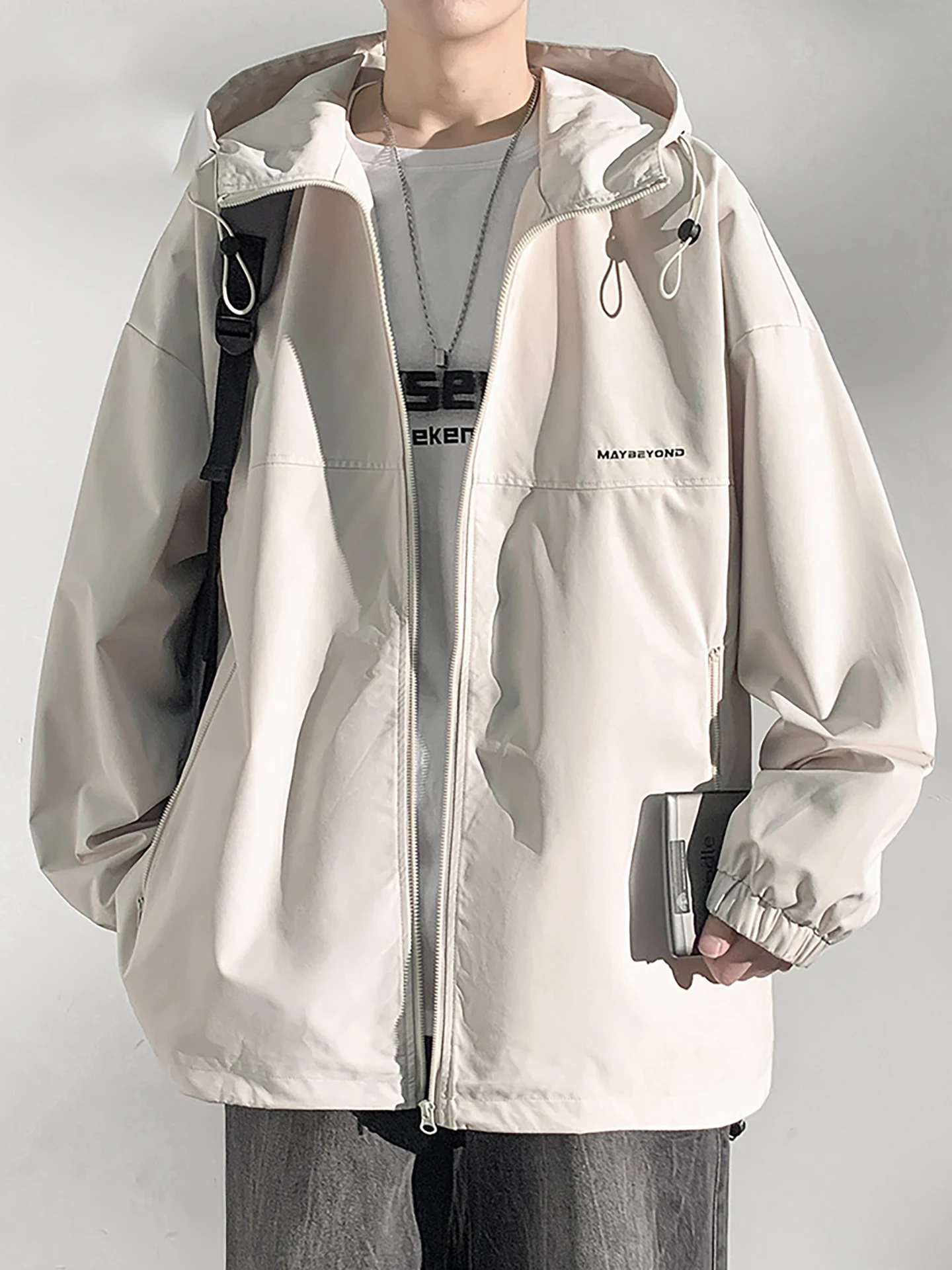 

Loose Fit Men's Hooded Jaet Outdoor Faion Urban Sle Polyester Nylon Cosite Fiber Long Sve Zipper Closure Casual Coat