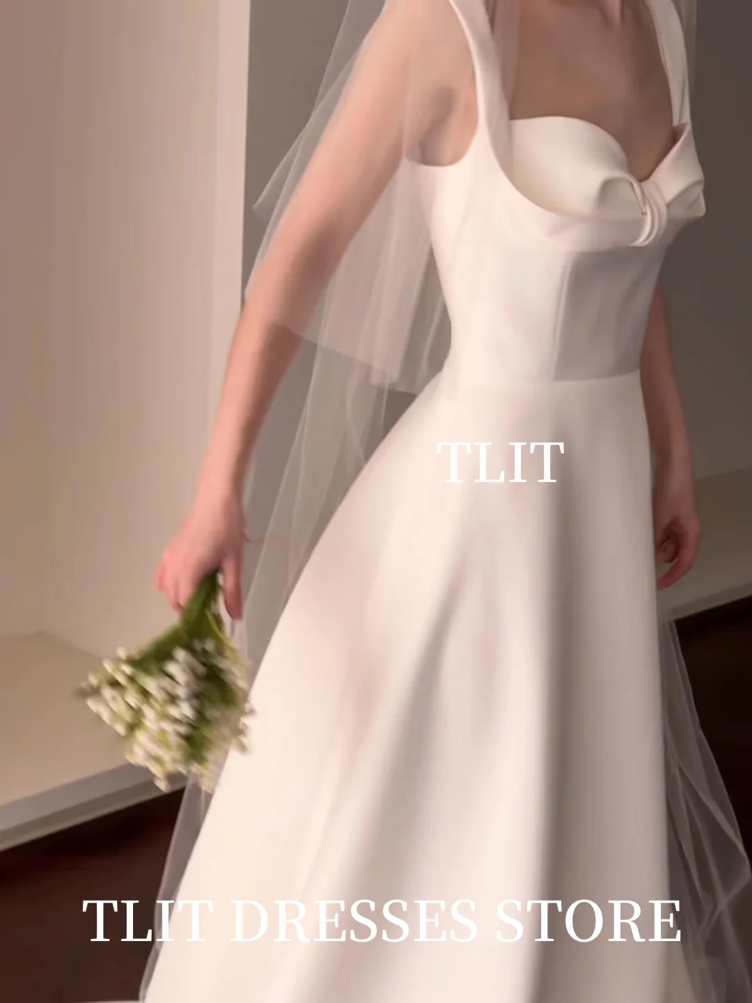 فستان زفاف أنيق من الحرير والساتان باللون العاجي من TLIT فستان زفاف بحزام سباغيتي على شكل قلب كوري فستان زفاف صور تخصيص