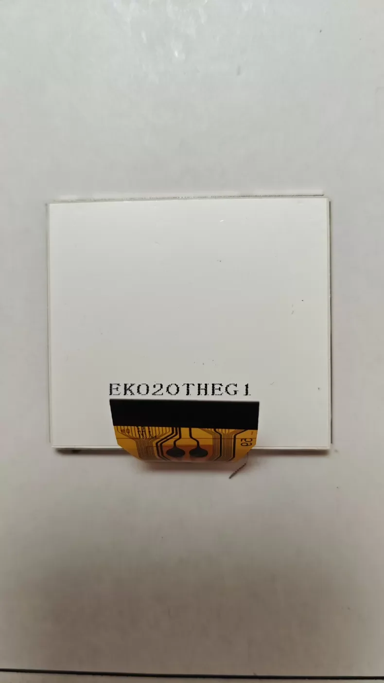 display-a-cristalli-liquidi-ek020theg1-da-2-pollici