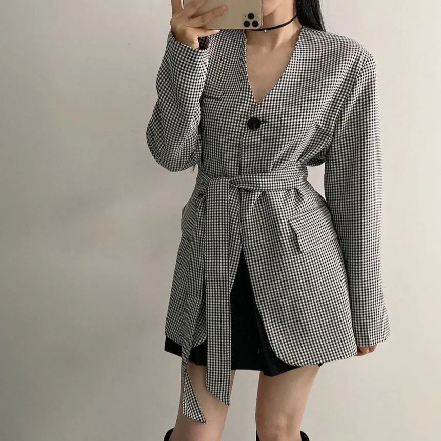 

Retro Simple Plaid Women's Suit Jacket with Belt Elegant Slimming Personality Chinese Made Spring Fashion Ladies' Coat