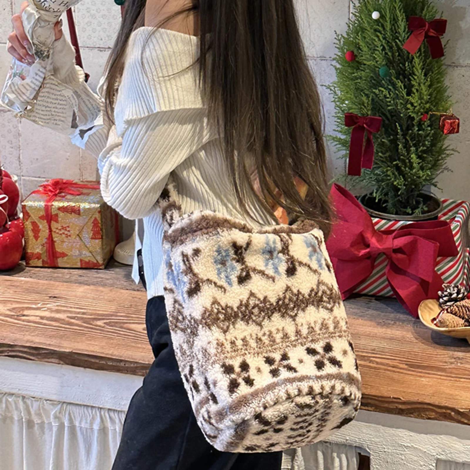 

Women Small Crossbody Bag Winter Warm Fleece Cell Phone Purse Bohemian Shoulder Bag with Long Strap