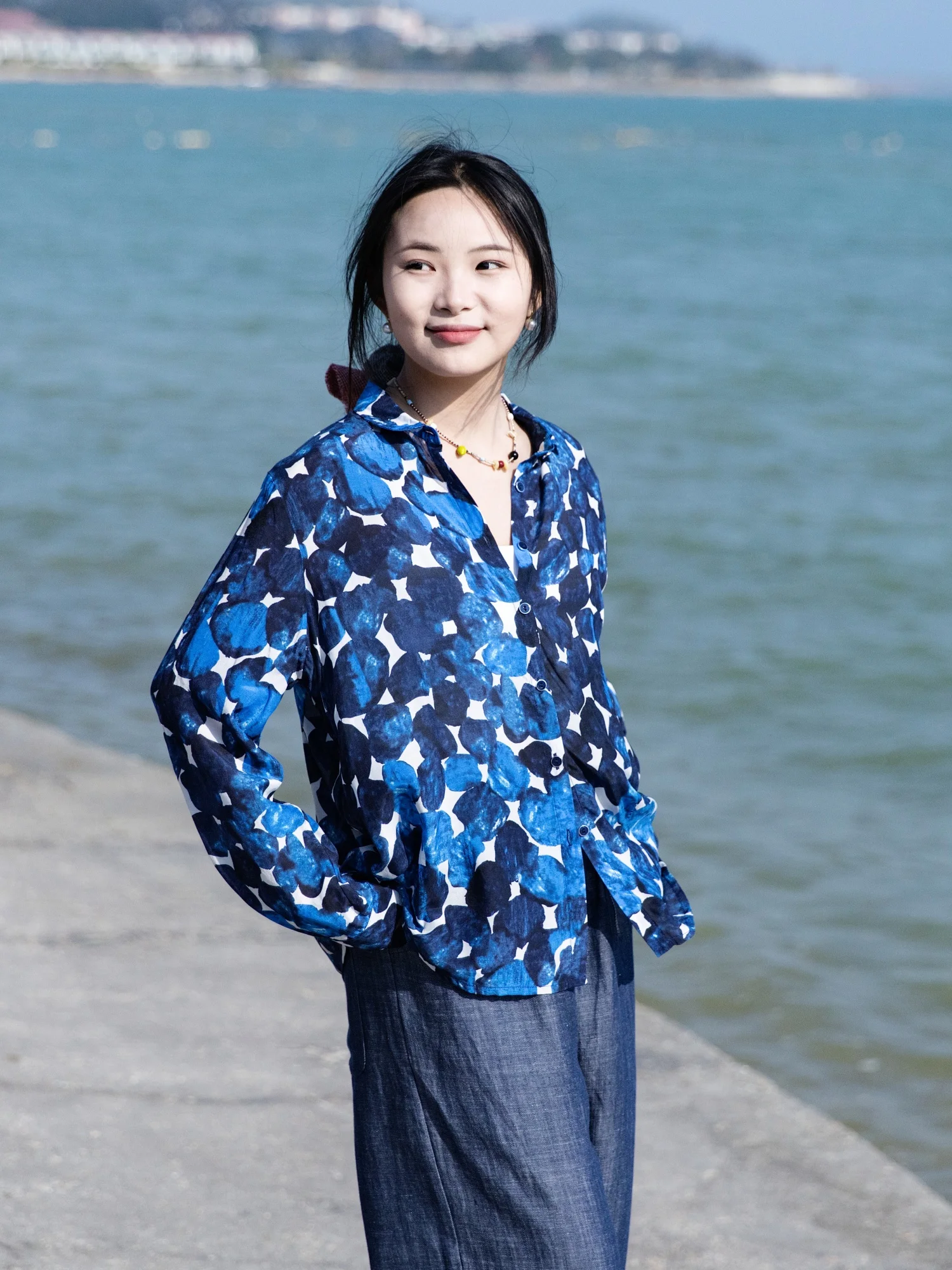 

Retro Hong Kong Style Digital Print Silk Shirt Women's Long Sleeve Design Holiday Feel Loose Fit Skin Friendly Breathable