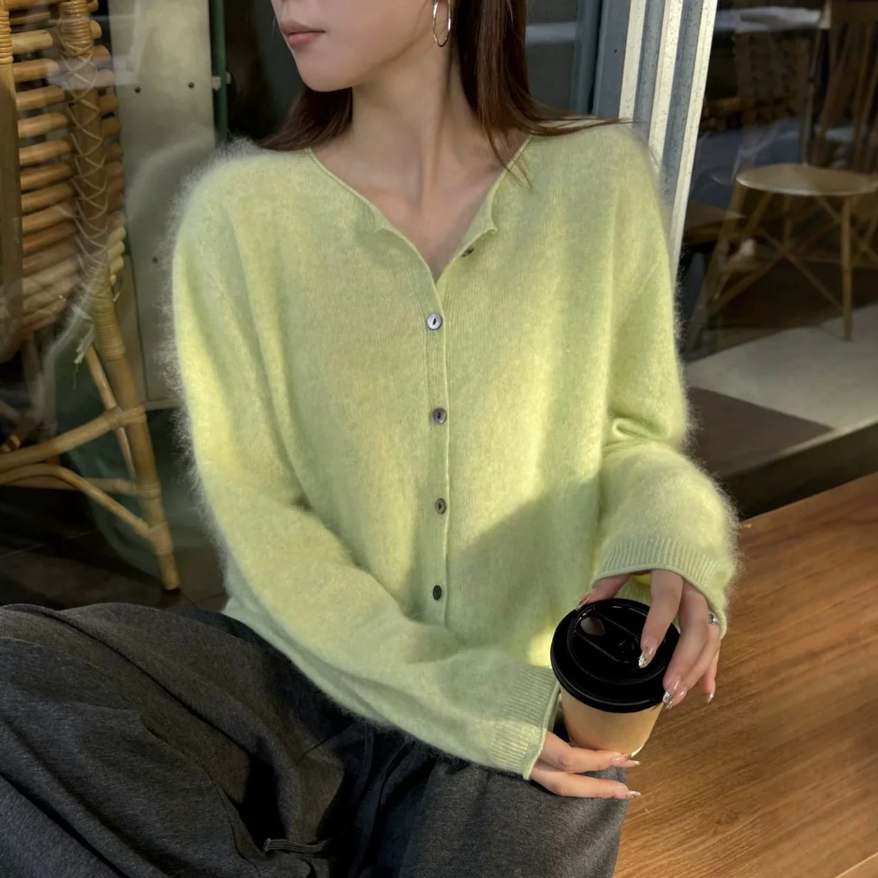 Autumn and winter round neck 90% wool 5% cashmere 5% mulberry silk wool cardigan women's loose casual knitted sweater