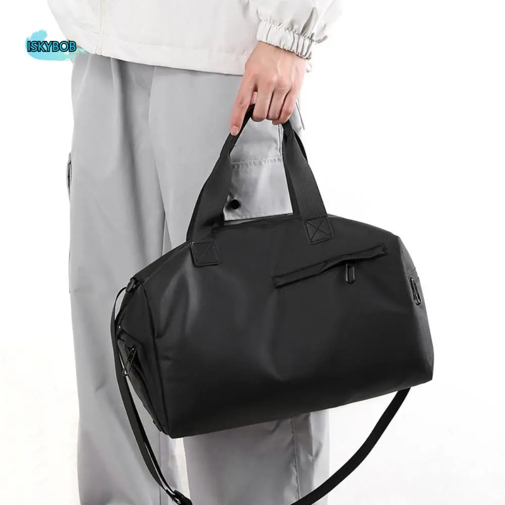 

Solid Color Sports Training Bag Dry Wet Separation with Shoe Compartment Pillow Shape Luggage Bag Large Capacity Handheld