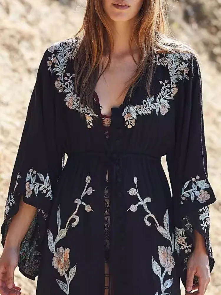 2025 vestido bohemio de vacaciones con bordado de flores, vestido negro Retro con manga de murciélago y cuello en V, vestidos largos para mujer, vestido playero informal holgado para la playa