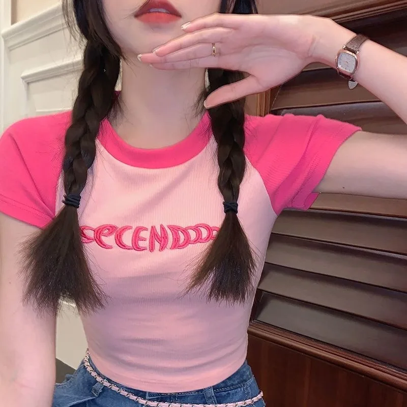 

Embroidered Short Sleeved T-Shirt With A Niche Design, Slim Fit, Sweet And Spicy Girl, Exposed Navel Short Top