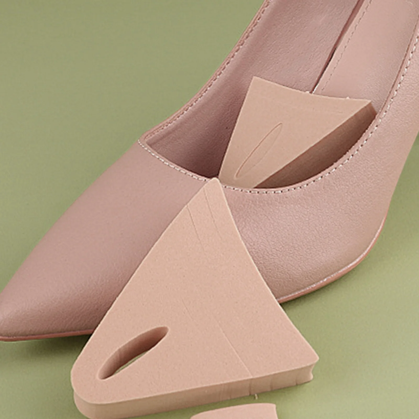 

2pcs Anti-Slip High Heel Shoe Inserts Adjustable For Too Big Shoes Reusable Women Men Sneakers Pumps Flats Foot Care Tool