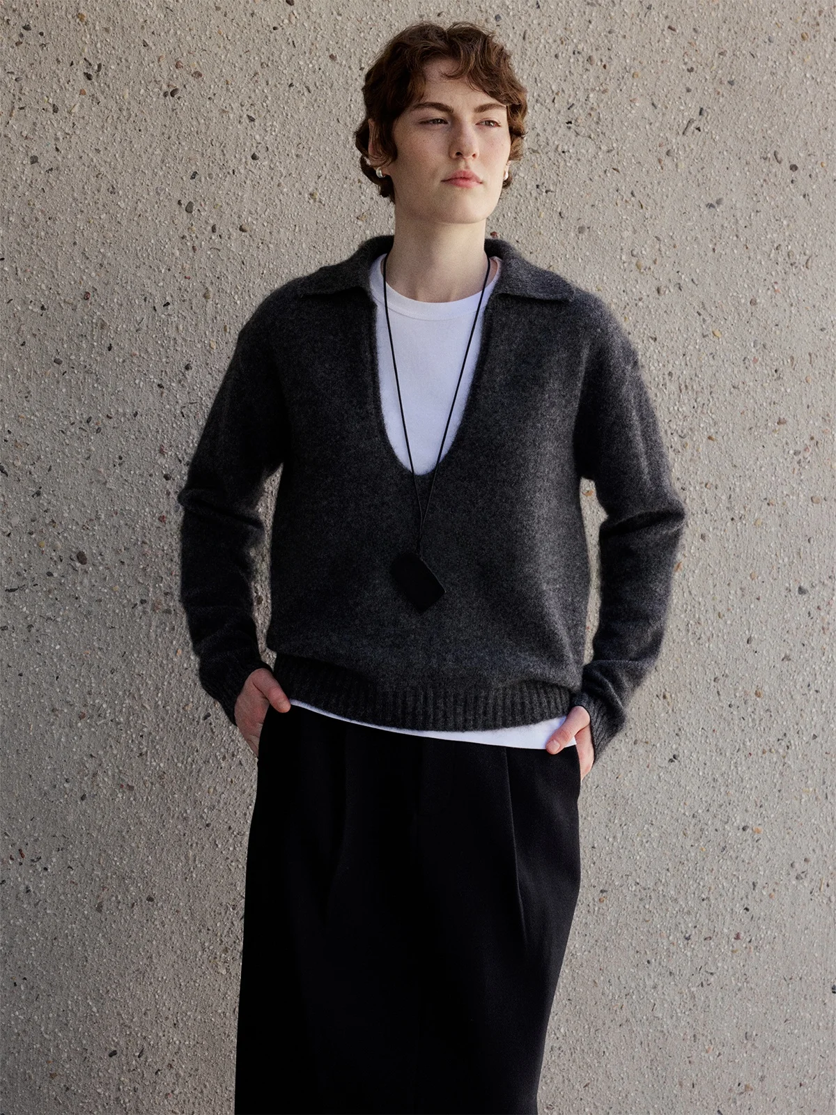 

Мягкий золотистый свитер из шерсти яка с глубоким V-образным вырезом, свободный вязаный джемпер с U-образным вырезом, базовый слой для осени и зимы, теплый, женская модная одежда