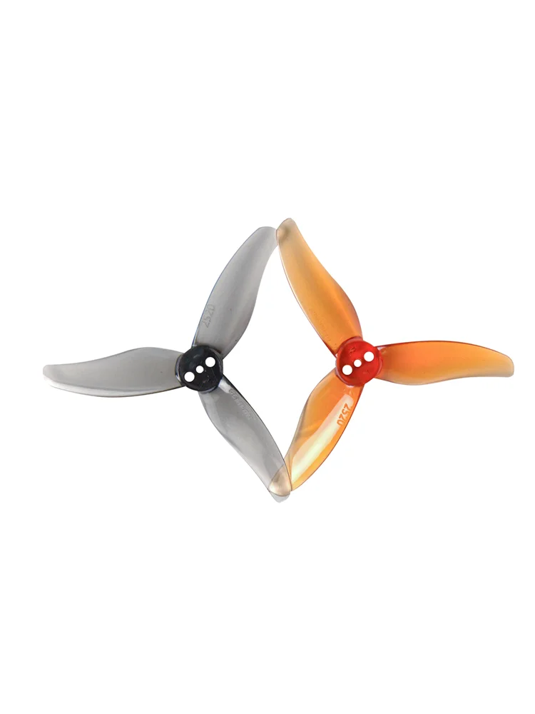 8 paires d'hélices PC à 3 pales Gemfan Hurricane 2520 2,5 x 2 x 3 pour drone FPV Freestyle 2,5 pouces 1106 1404 (8CW + 8CCW)