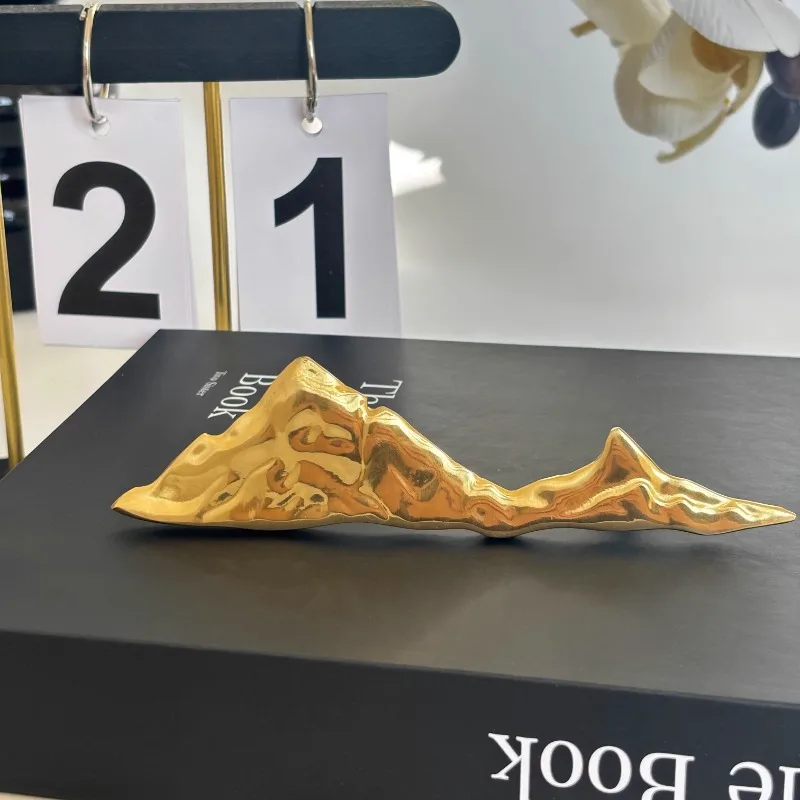 

Unique Mountain Shaped Gold Cabinet Handle Creative Dressing Table Modern Minimalist Brass Wardrobe Drawer Pulls Hardware