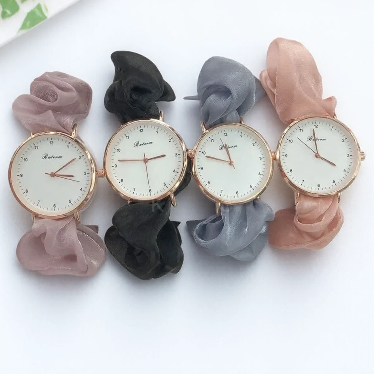 

Creative Ribbon Digital Watch Elegant Student Watch No Clasp Colorful Fabric Band Quartz Watch for Women