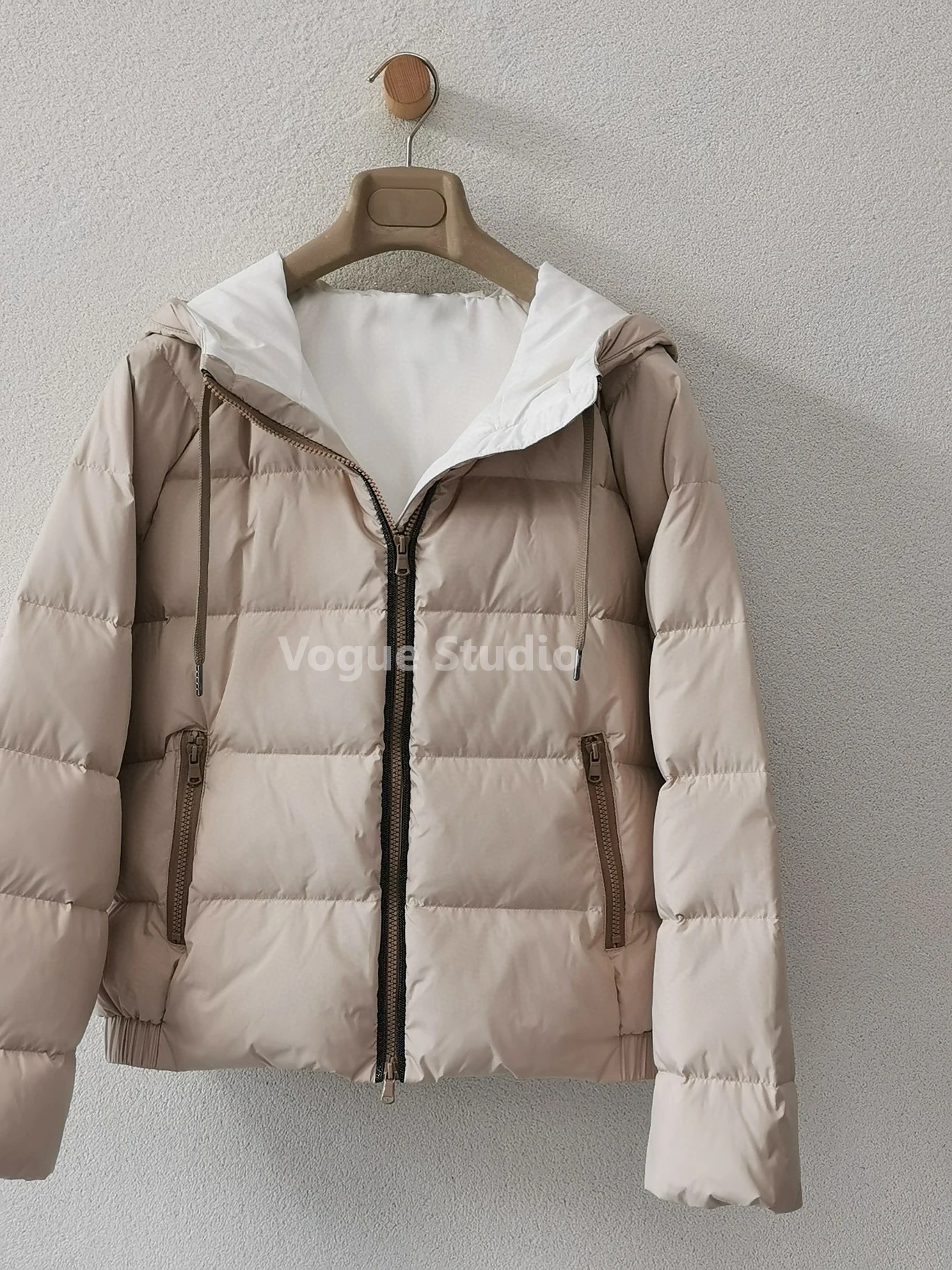 Autumn spring casual hooded quilted down jacket