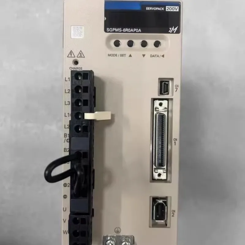 High Precision SGPMS Series Servo Drive SGPMS-1R5/2R5/4R0/6R0/9R0/10A/30A  for Industrial Motion Control