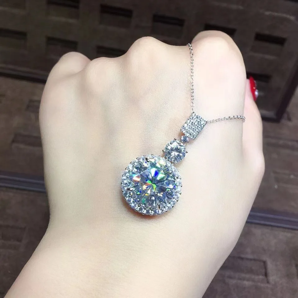 Forest Green Moissanite Necklace Collarbone Chain, 925 Sterling Silver Inlaid Pendant Jewelry