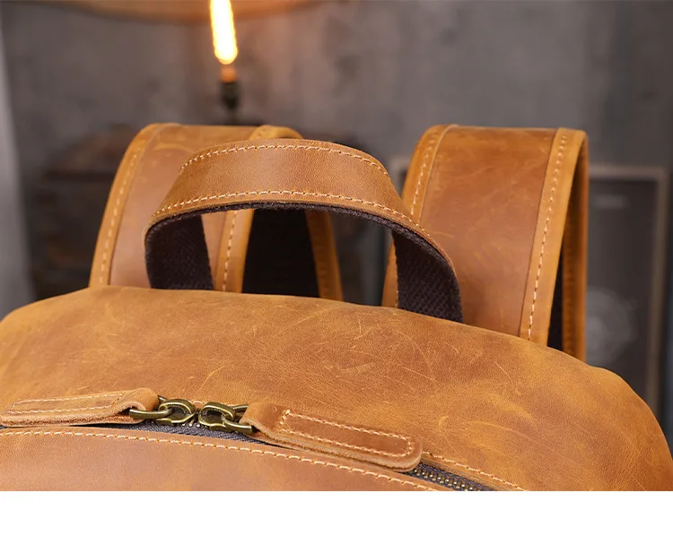 PNDME Vintage handgefertigter Crazy-Horse-Rucksack aus Rindsleder für Männer und Frauen, Outdoor-Reise-Schulrucksack aus echtem Leder mit großem Fassungsvermögen. – Detail 19