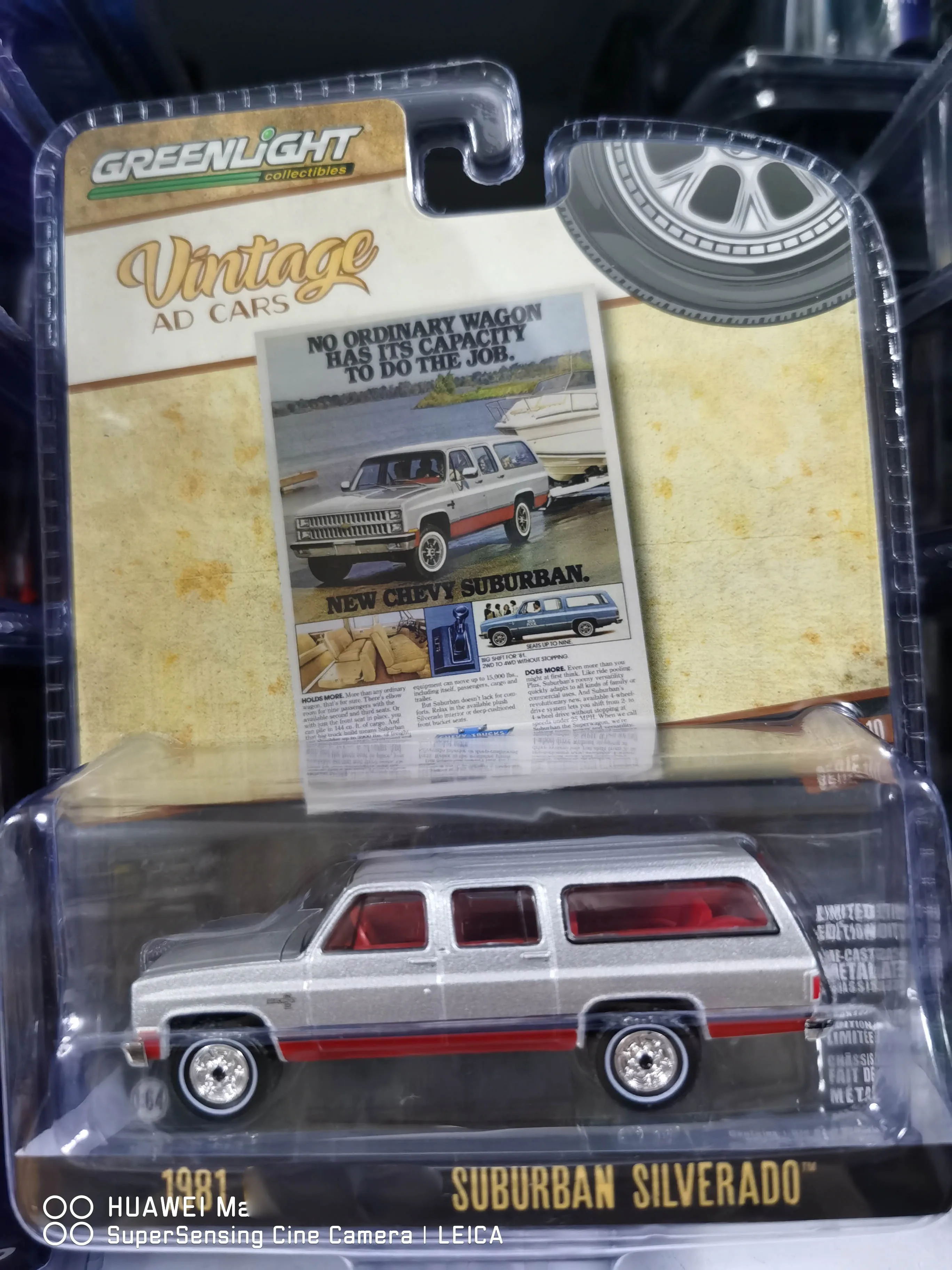 GREENLIGHT-Coleção Suburban SILVERADO, Modelo de carro de liga fundido, Decoração Presente, 1:64