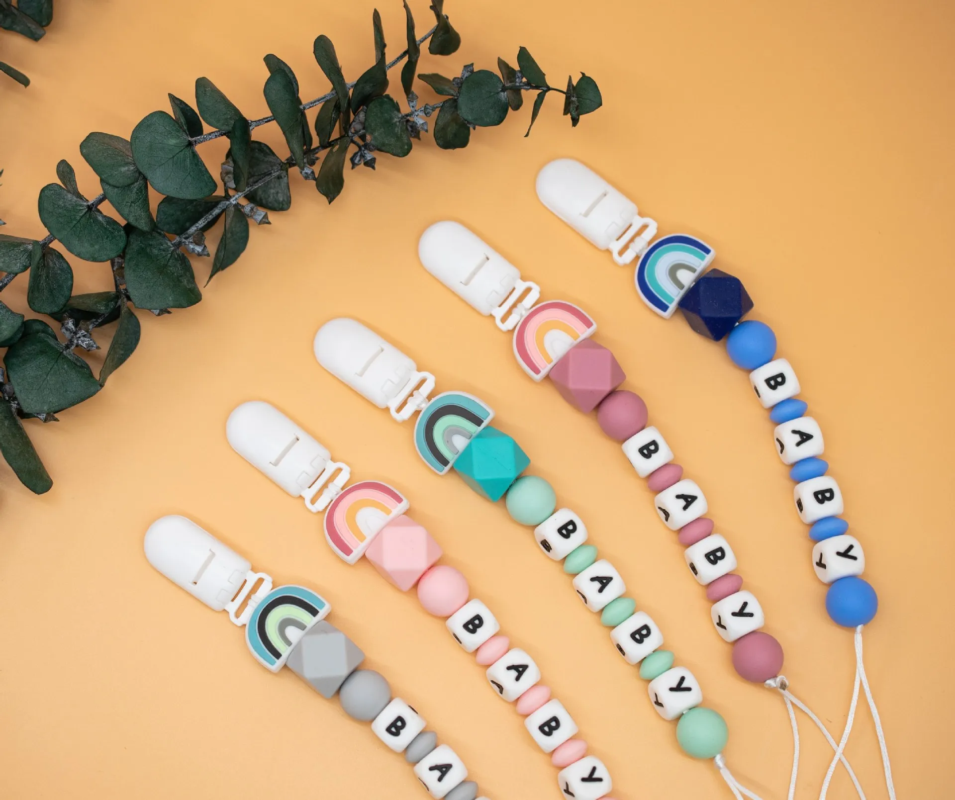 INS Baby Personalized Pacifier Clip Newborn Luxury Pacifiers Holder Custom Letter Infant Feeding Silicone Teething Toy BPA Free