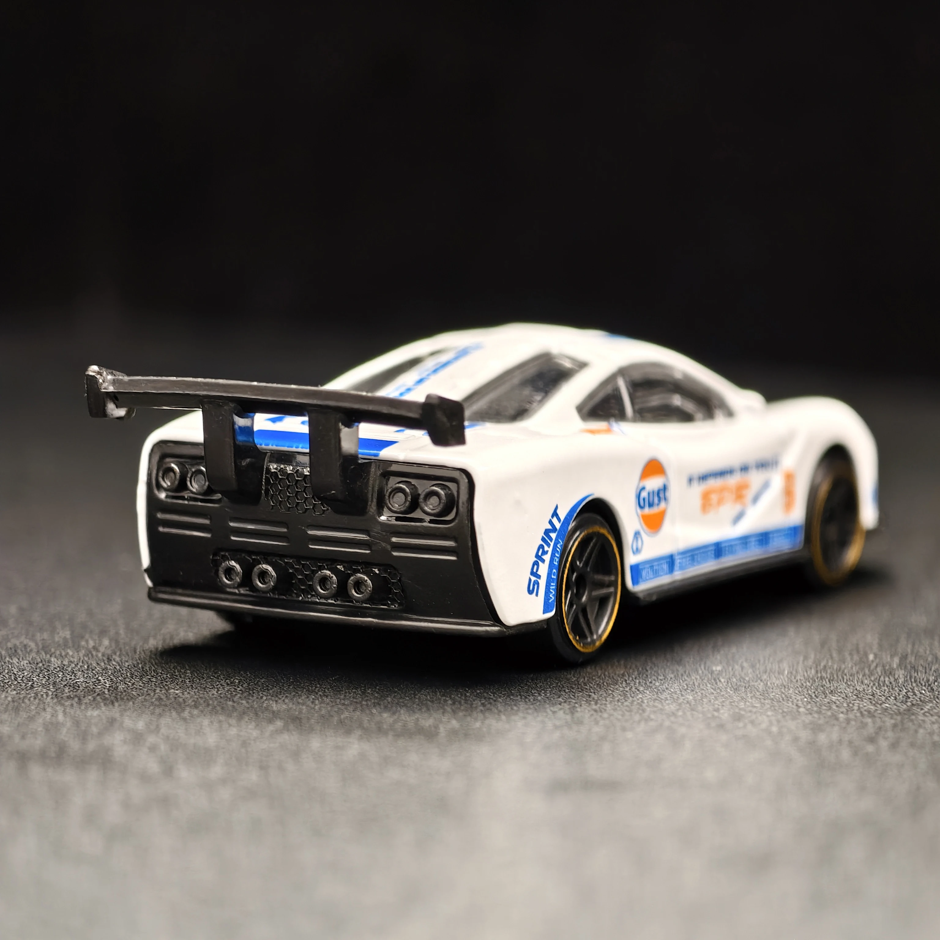 1/64 Diecast Metal Car Model Miniature Racing Vehicle Toy Collectible Replica for Car Lovers Shelf Display Home Decoration Gift