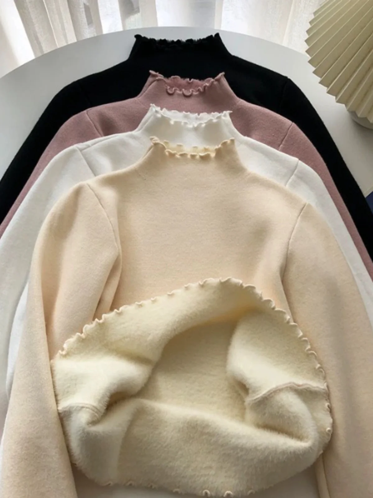 

Women's Thiened Fce Knitwear f High Collar Inteated Velvet Autumn Winter Warm Inner Wear Korean Sle with Wood a...