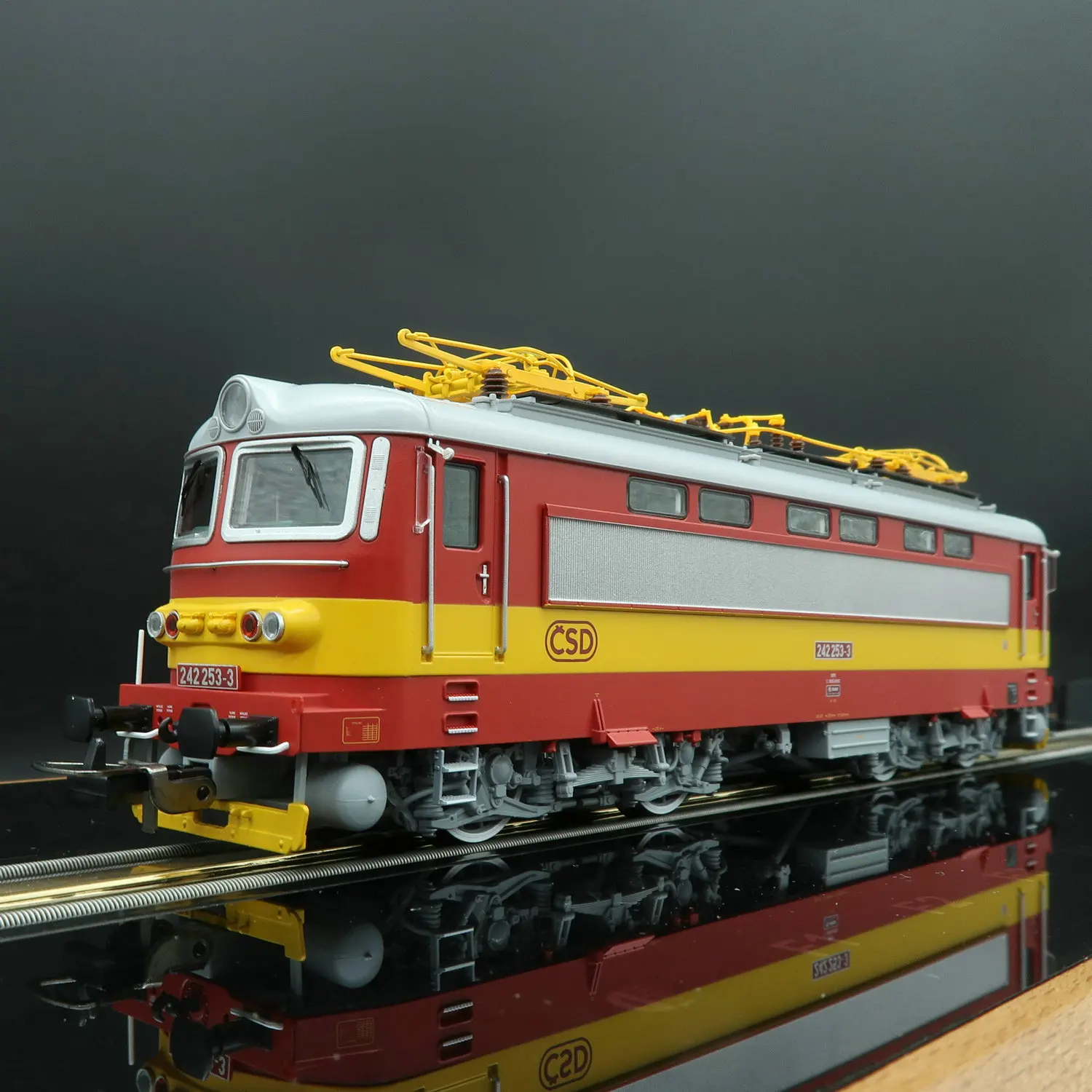 PIKO HO 1/87 Toy Train RH242 Electric Locomotive 90408 with Inspection Light Digital Sound Effects Model Train Boy Toy Gift