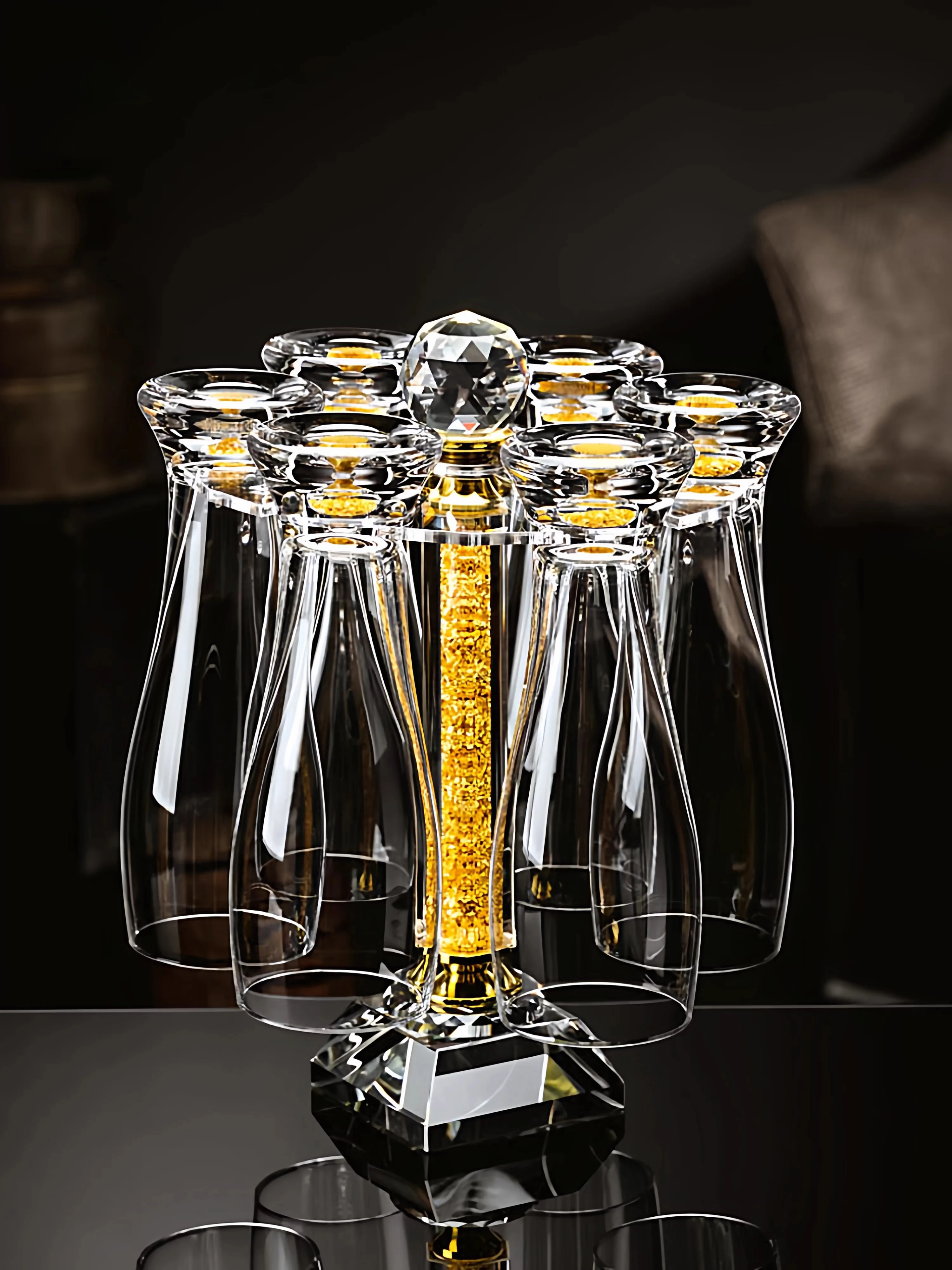 Luxury Gold Foil Beer Glasses Large Capacity Home Use Creative Premium Draft Beer Glasses Cold Drink Glasses Elegant Set