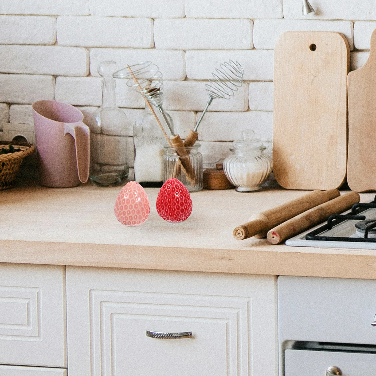 

2Pcs Ceramic Seasoning Jars Christmas Nutcracker Design Salt Pepper Shaker Kitchen Spice Container Small Decorative Bottles