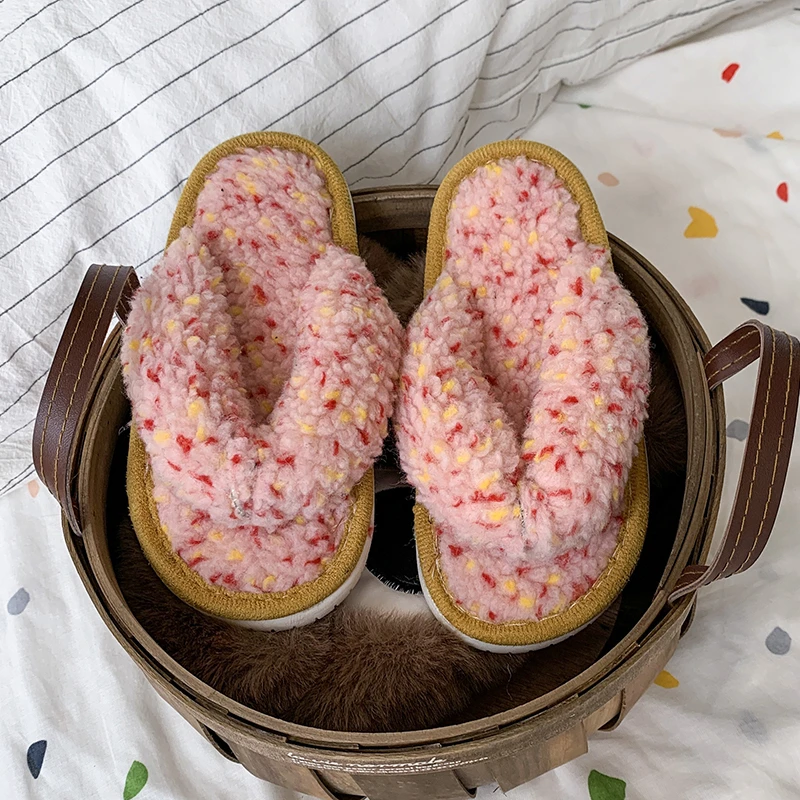 

Children Casual Plush Slippers for Girls 2025 Winter New Fashion Korean Style Soft Sole Non-slip Versatile Keep Warm Flip Flops