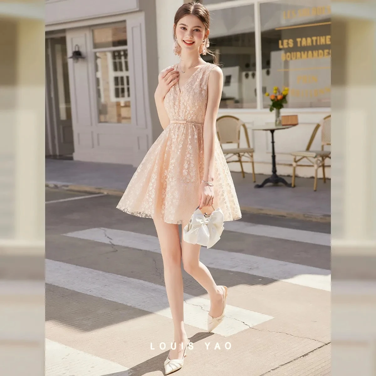 

LOUIS YAO Women's Dresses 2026 Summer Luxury Elegant Slim Fit Midi Tank Dress for Party Short V Neck Sleeveless Dress