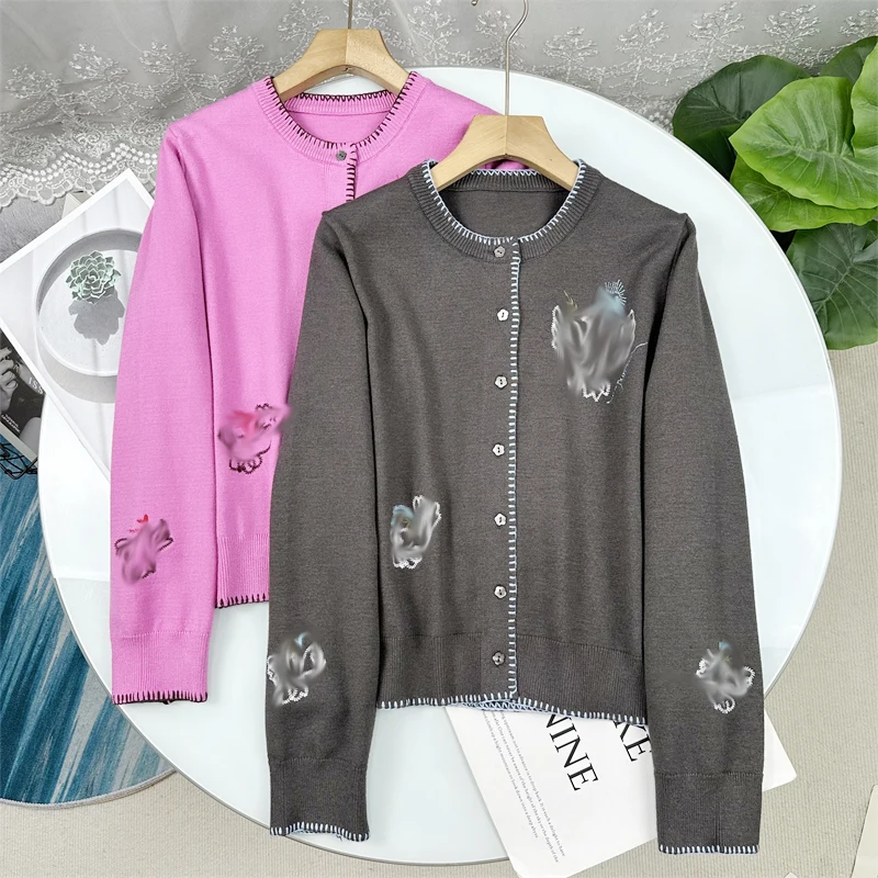 

Artistic Embroidered Knitted Cardigan Women's Long Sleeve round Neck Floral Button Open Style Early Autumn New Fashion Sweater