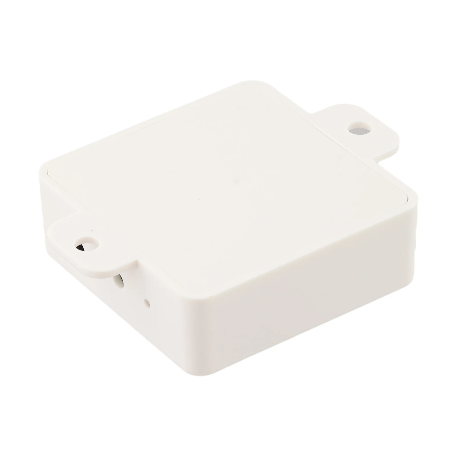 

Easily Customizable RGB LED Music Syncing Controller Offering a Range of Dynamic Modes to Transform Your Living Space