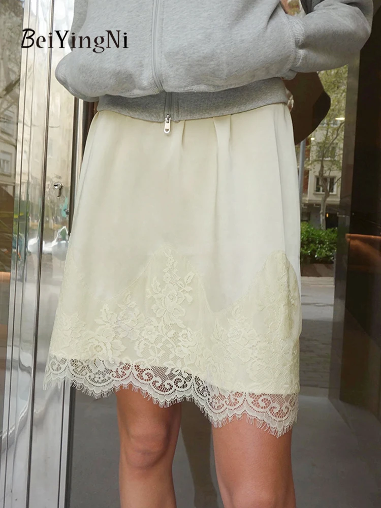 

Beiyingni кружевные атласные лоскутные мини-юбки для женщин y2k шикарная желтая короткая юбка трапециевидной формы женская темпераментная модная повседневная юбка