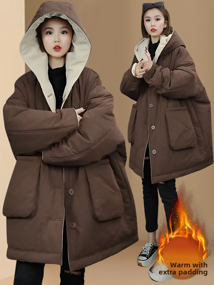 

Стильная теплая хлопковая куртка женская зимняя, маленький размер, свободного кроя, средней длины, двусторонняя, с капюшоном, в корейском стиле, утолщенная, длинная